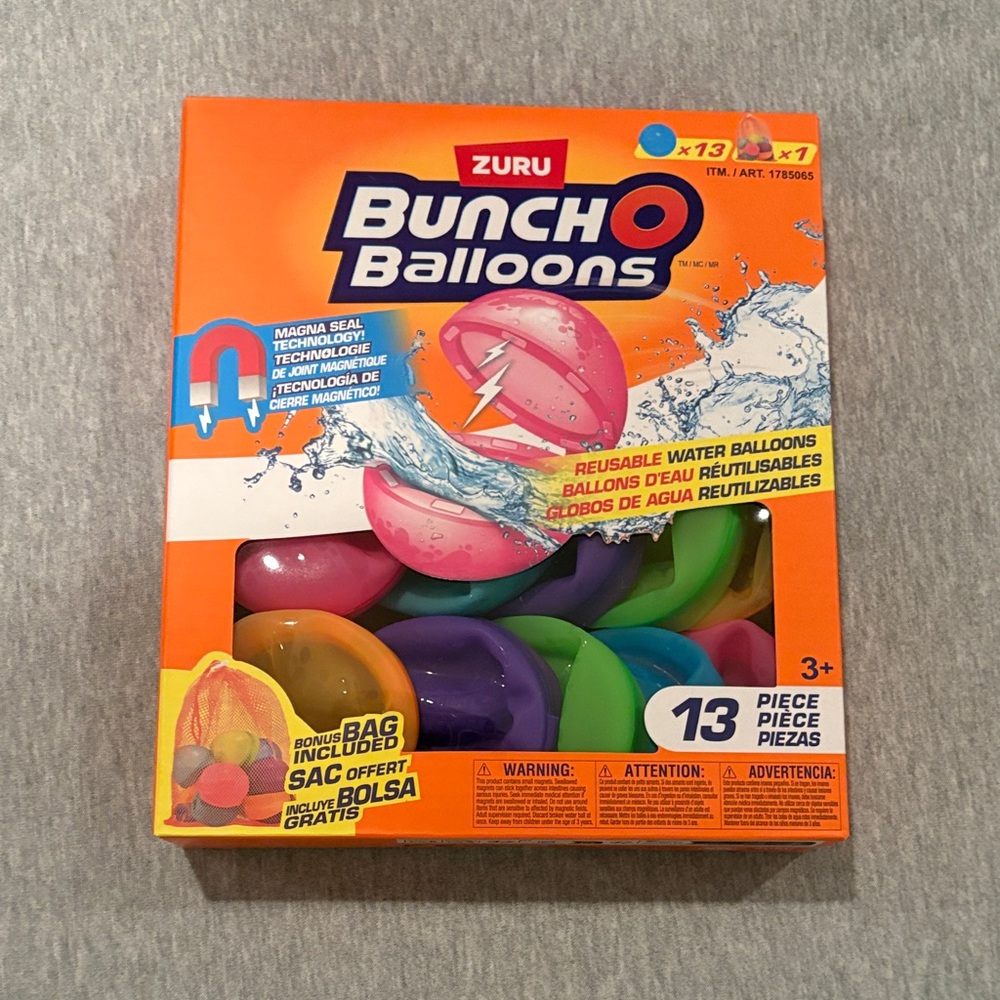 Zuru bunch of balloons (re-useable water balloons)